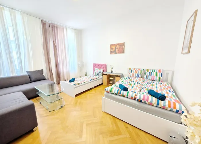 Appartamento Spacious 3br Next To Wiener Stadthalle G3