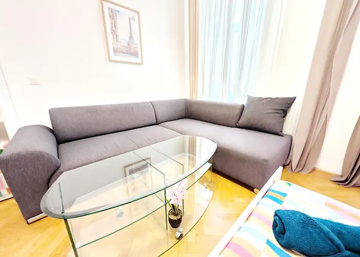 Appartamento Spacious 3br Next To Wiener Stadthalle G3