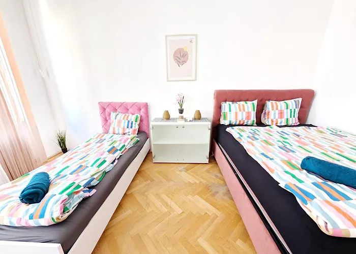 Spacious 3br Next To Wiener Stadthalle G3 Appartamento Vienna